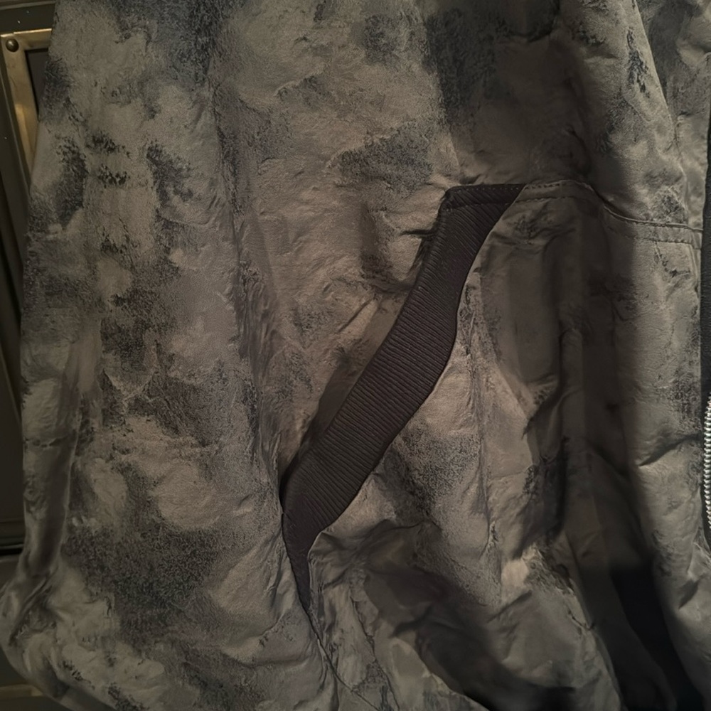 LINk Jacket - Picture 3 of 9